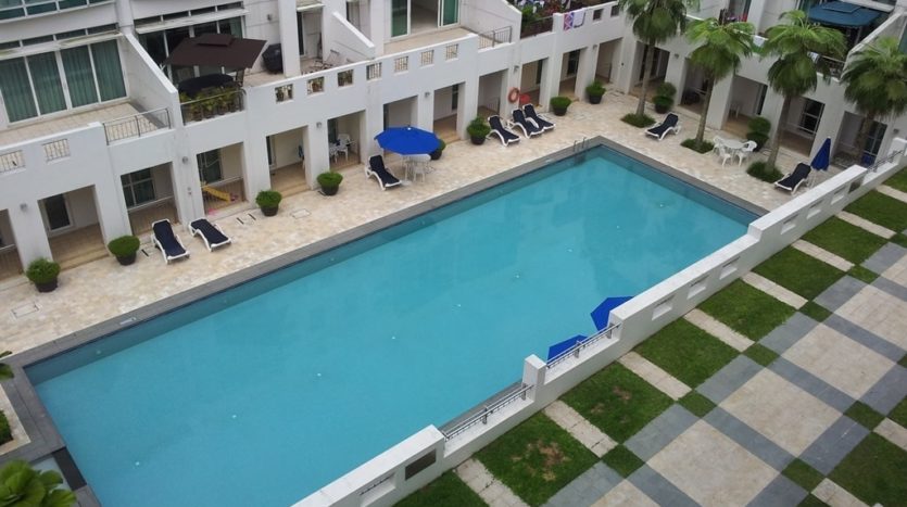 Gallop_Green_Lap_Pool